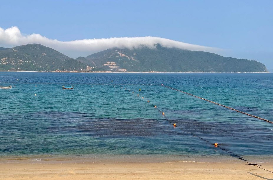Stanley Main Beach, China